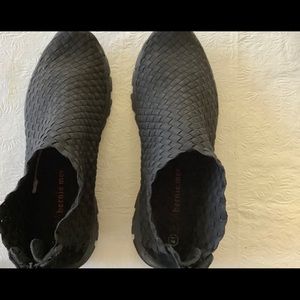 BERNIE MEV ankle bootie